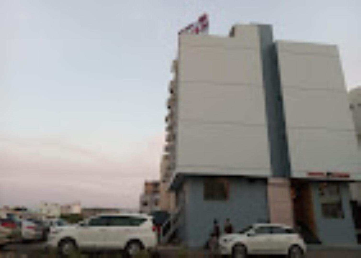 Hotel Krish , โสมนัส ภายนอก รูปภาพ
