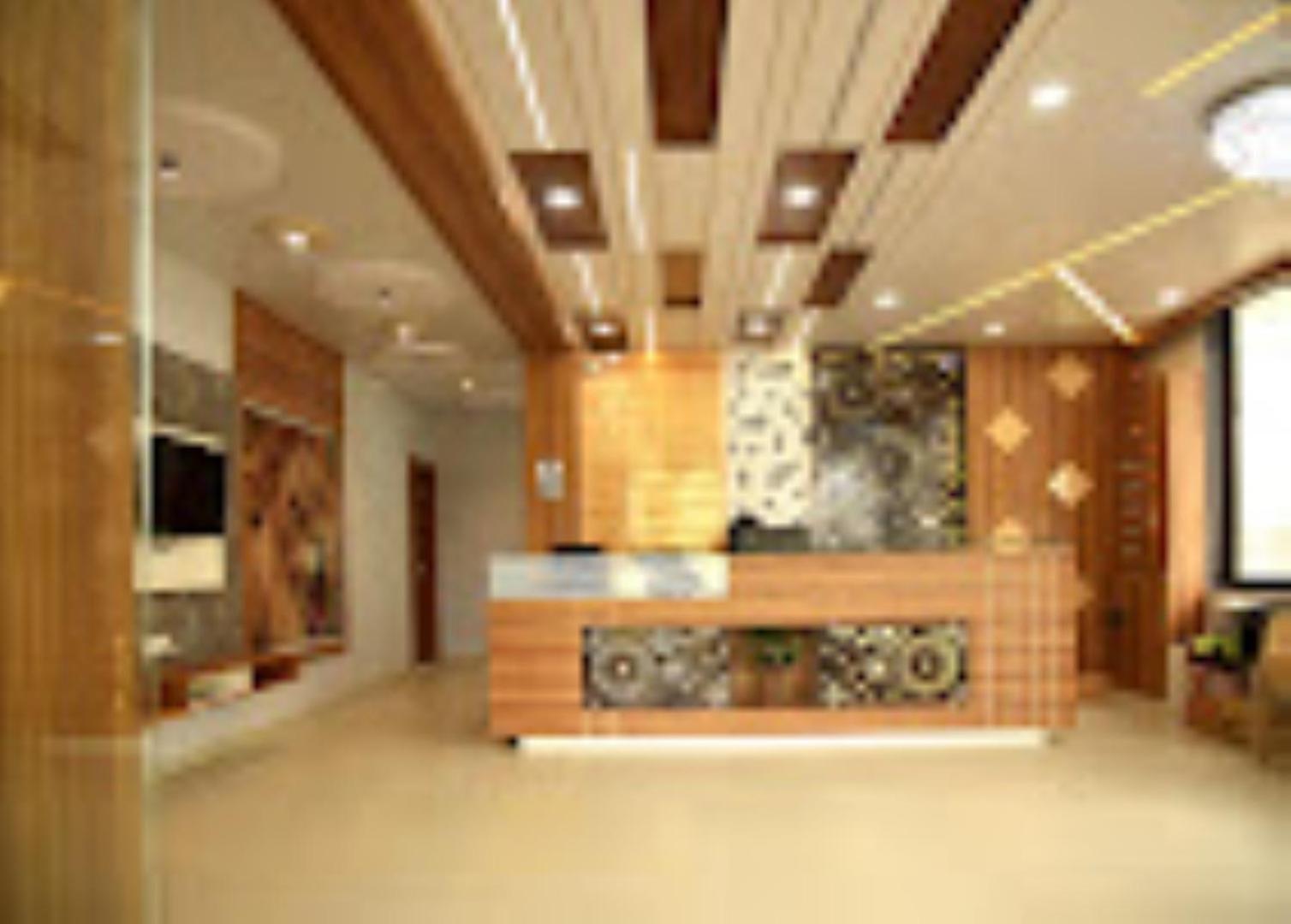 Hotel Krish , โสมนัส ภายนอก รูปภาพ